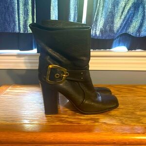 Vicini Luxury Women's Fashion Boots Size 8 Black Block Heel w/ Buckle